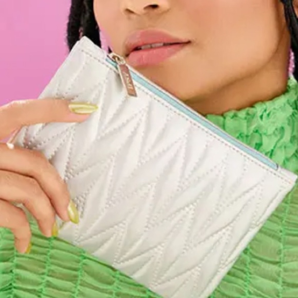 Ipsy Silver Quilted Glam Cosmetic Pouch Bag